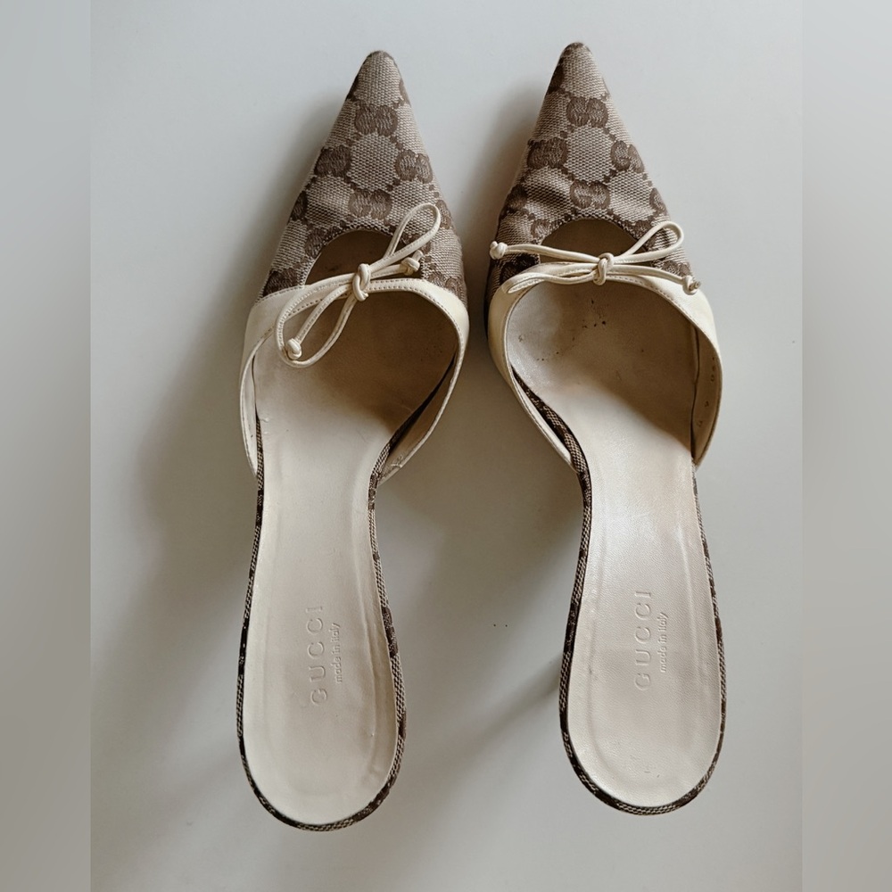 Vintage Gucci Monogram Kitten Heel Mules